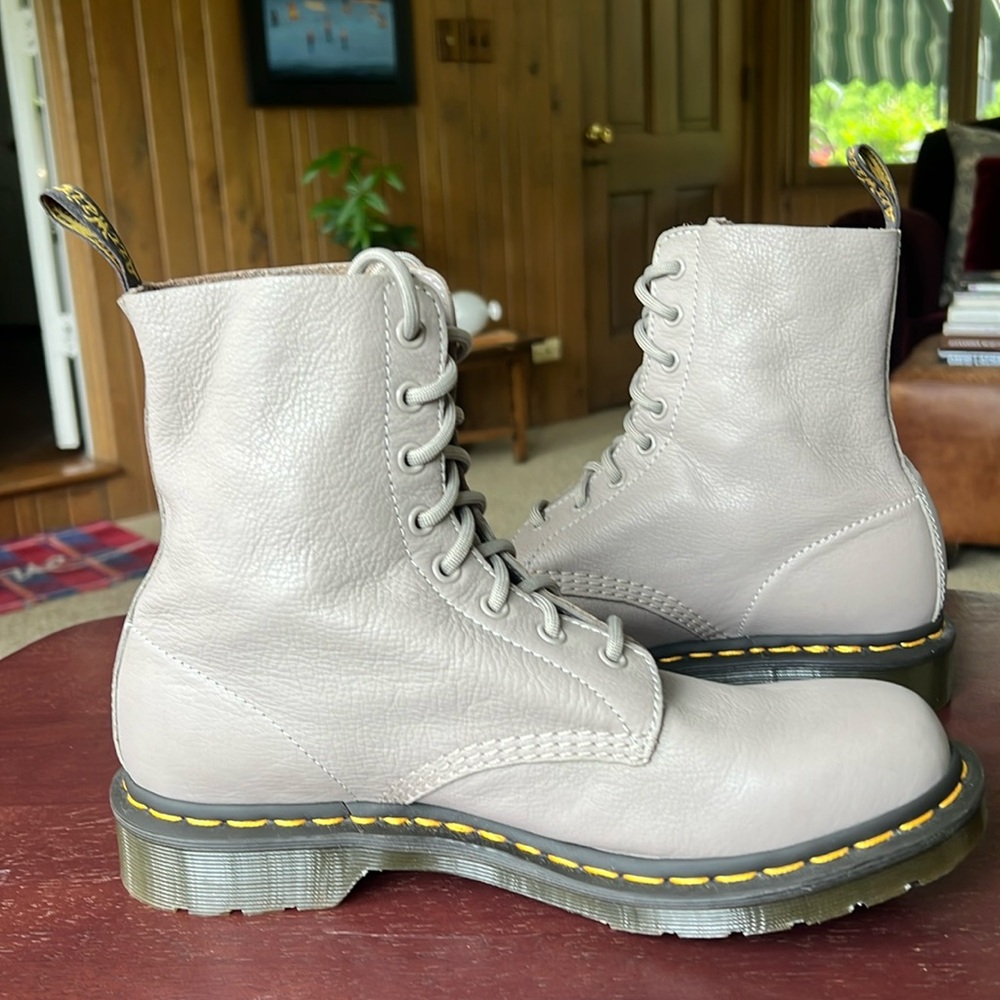 Dr Martens 1460 Pascal Virginia Leather Boots in Blue Moon